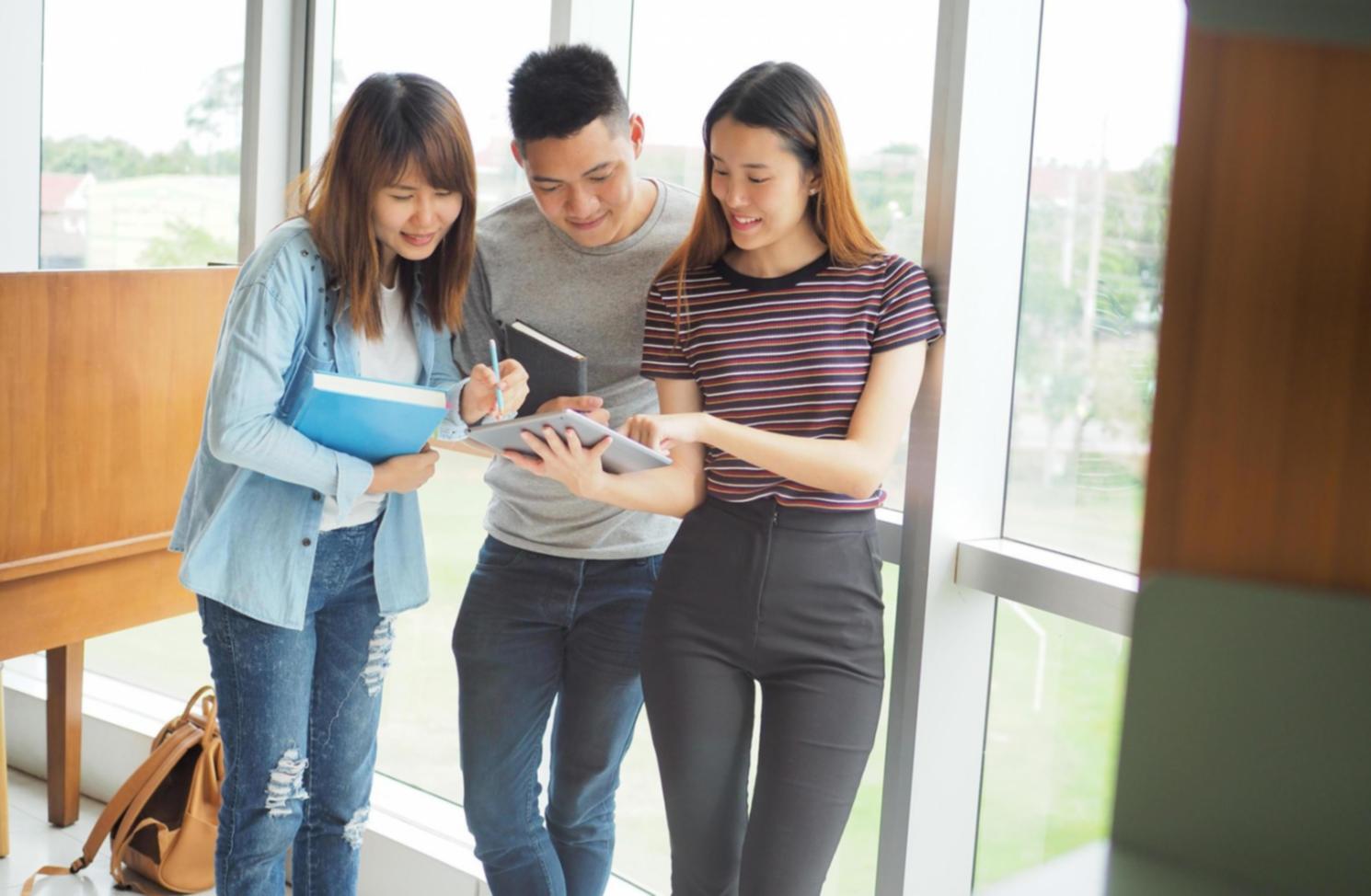 Proses pembelajaran manajemen risiko dalam trading